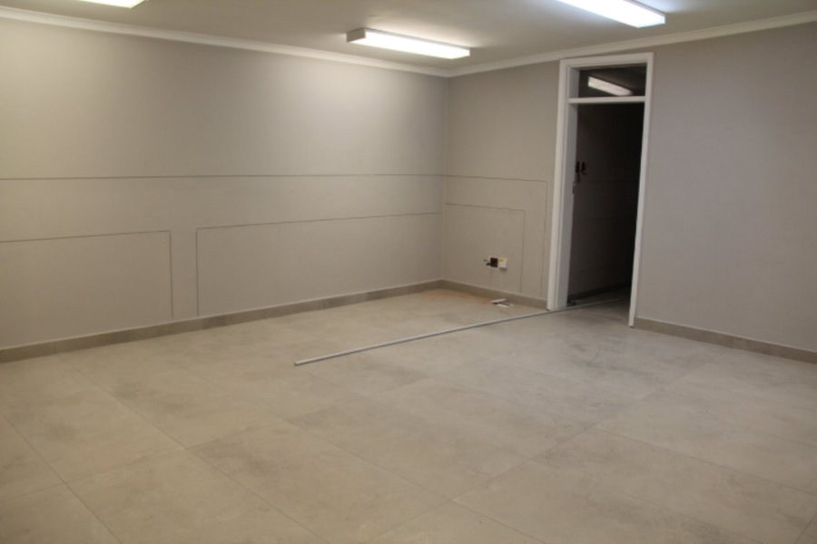 To Let Commercial Property for Rent in Dormehls Drift Western Cape